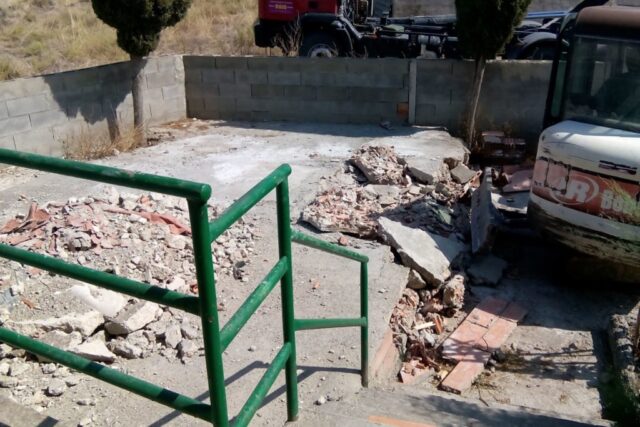 Desenrunament castell de Menàrguens agost 2017